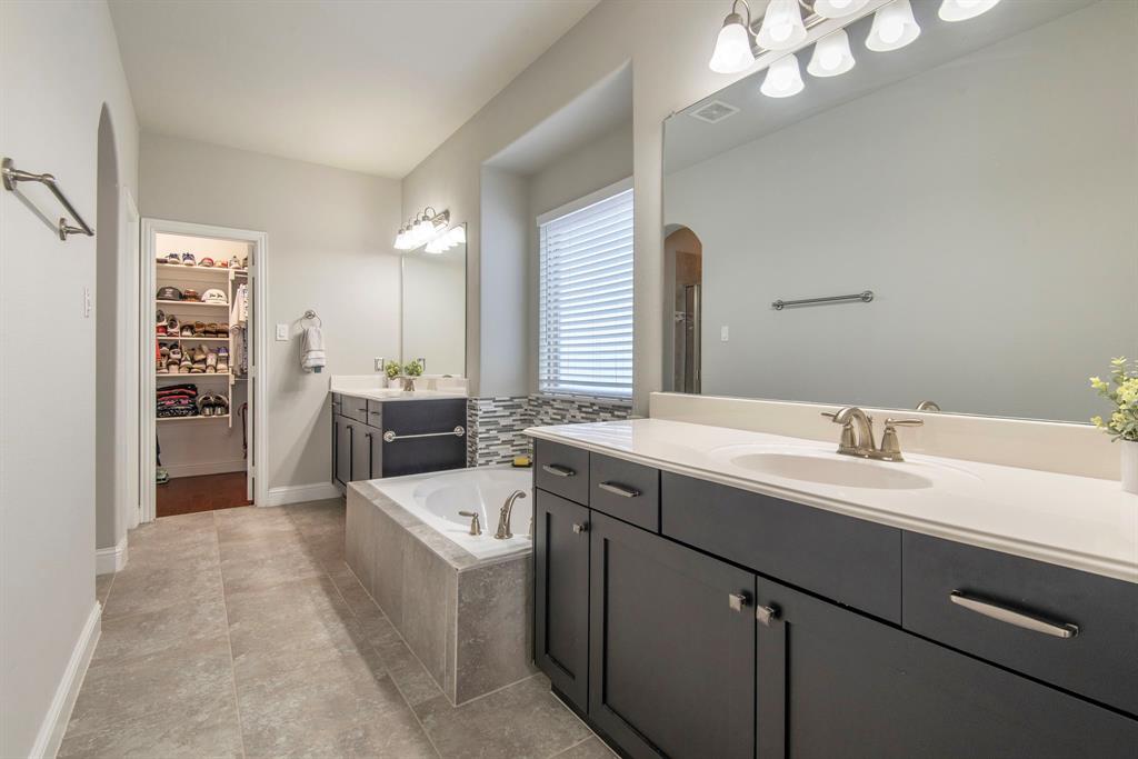 Azalea Village At Savannah Pha - Residential