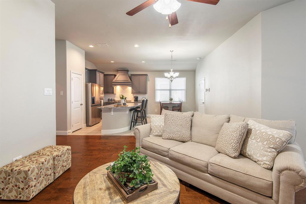 Azalea Village At Savannah Pha - Residential