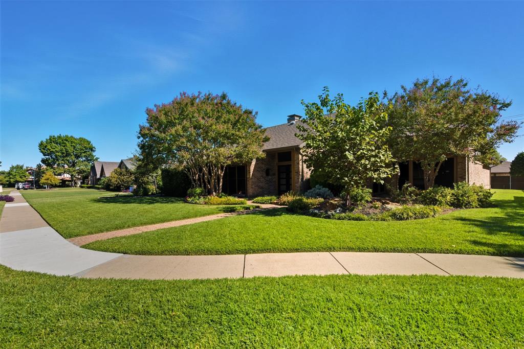 3512 Bender Trail