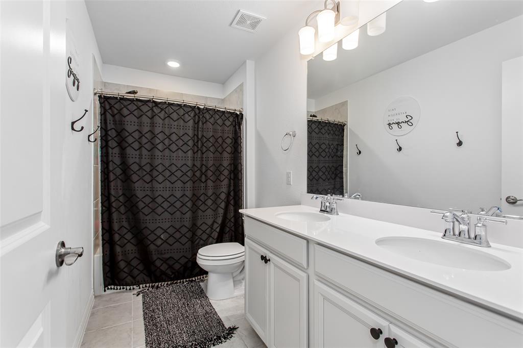 Anna Crossing Ph 8 - Residential