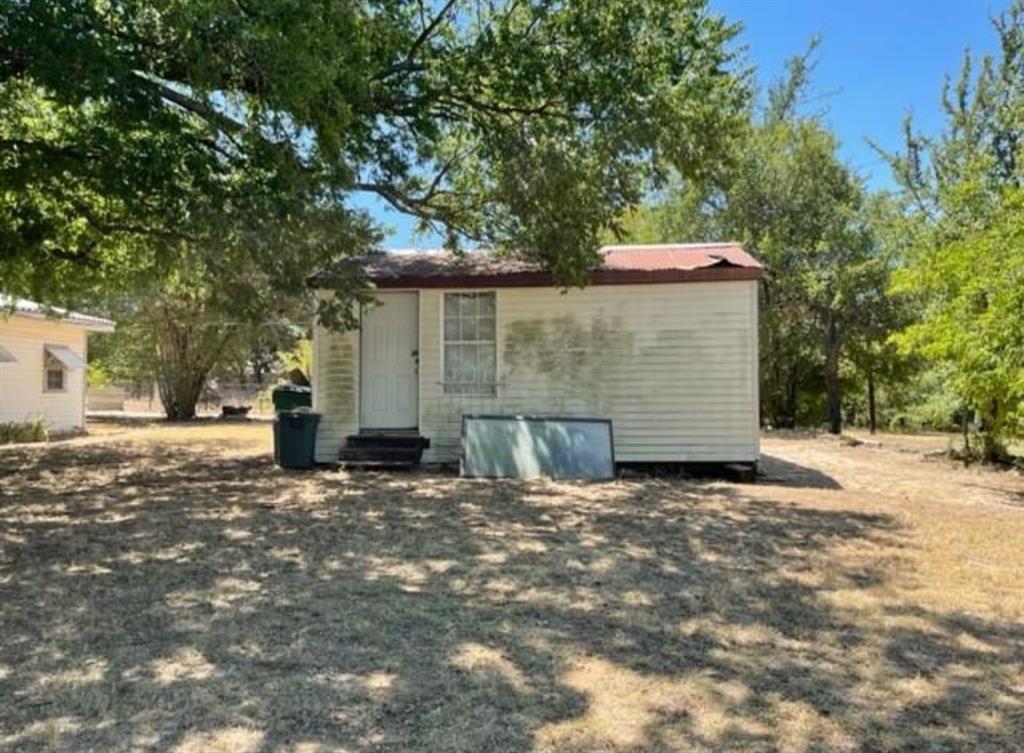 Lake Shore - Residential