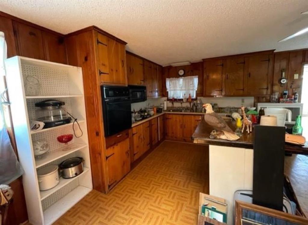 Lake Shore - Residential