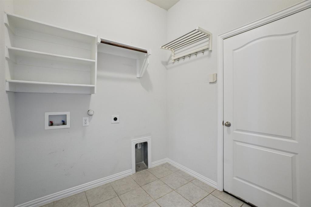 Vineyards Ph I, The - Residential Lease