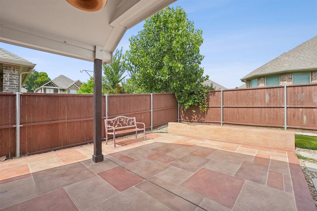 Vineyards Ph I, The - Residential Lease