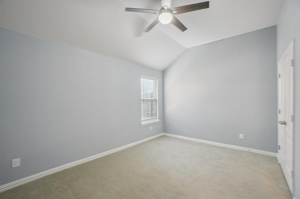 Vineyards Ph I, The - Residential Lease