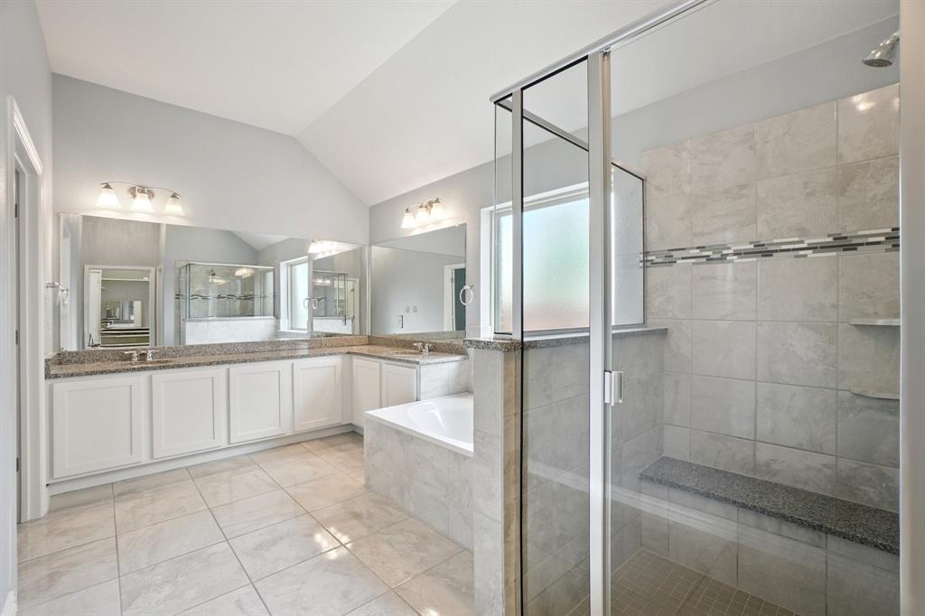 Vineyards Ph I, The - Residential Lease