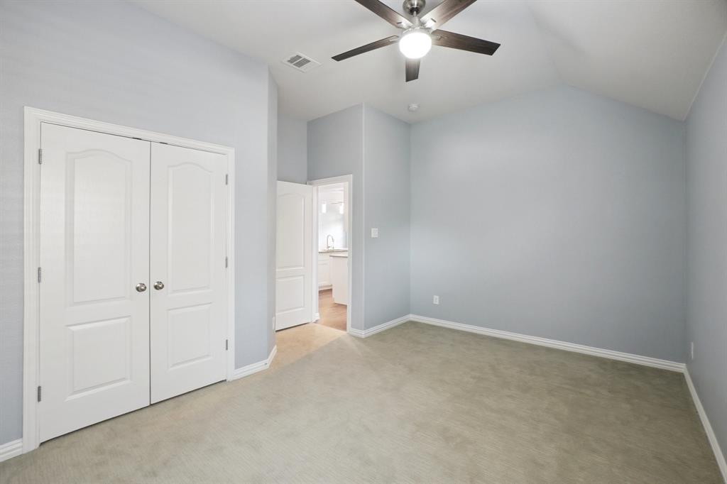 Vineyards Ph I, The - Residential Lease