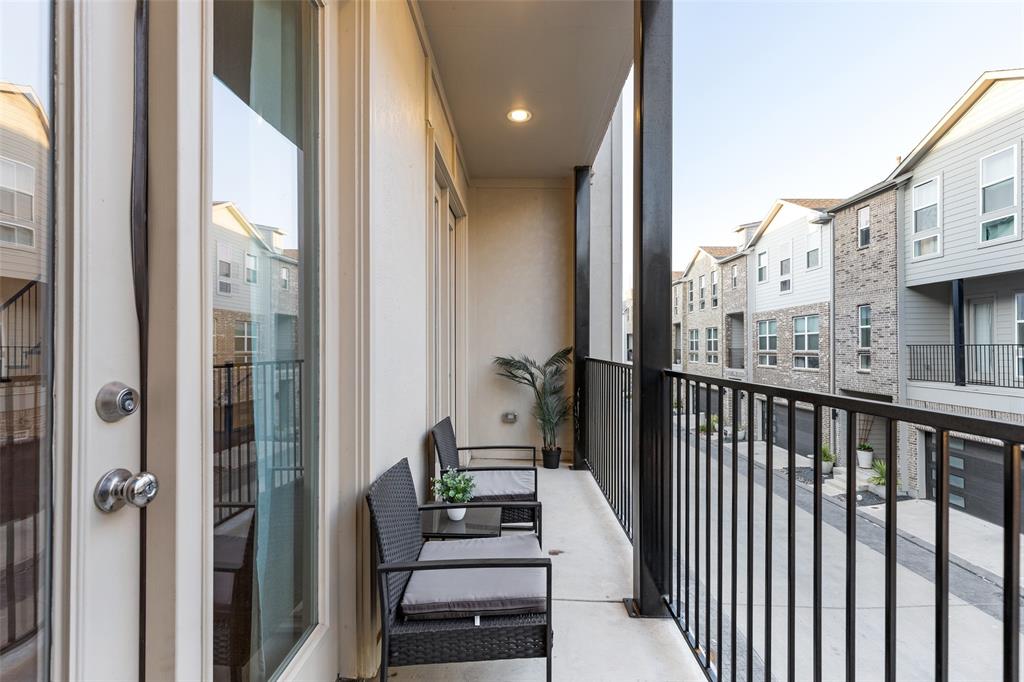 Soho Square Ph 1 - Residential