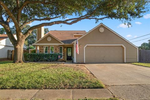100 Cinnamon Lane Euless TX 76039