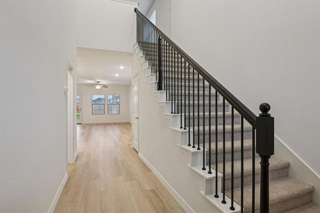 Lakehaven - Residential