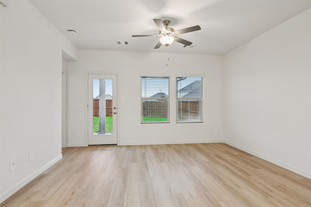 Lakehaven - Residential