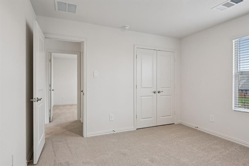 Lakehaven - Residential