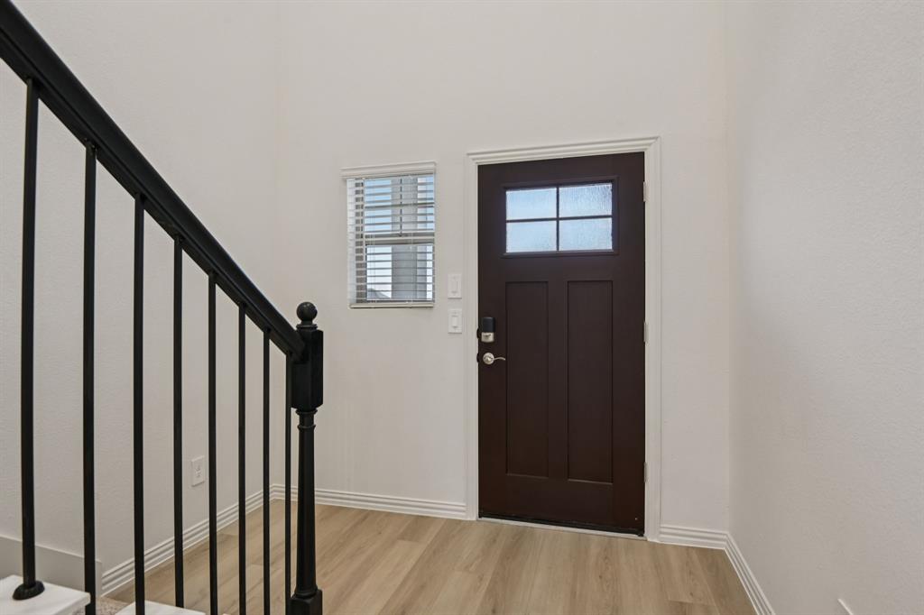 Lakehaven - Residential