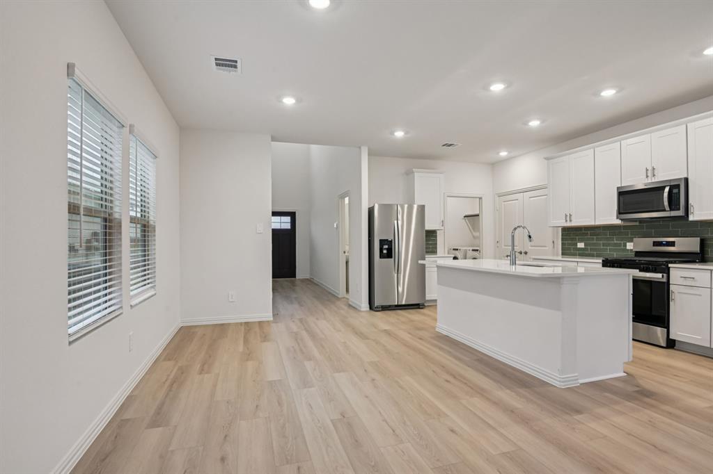 Lakehaven - Residential