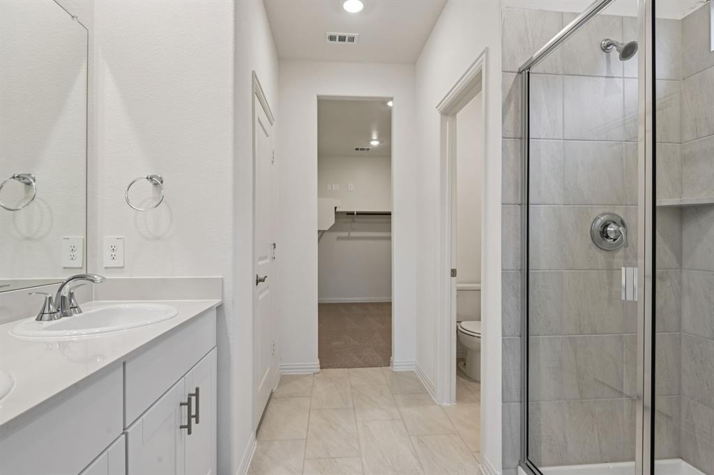 Lakehaven - Residential