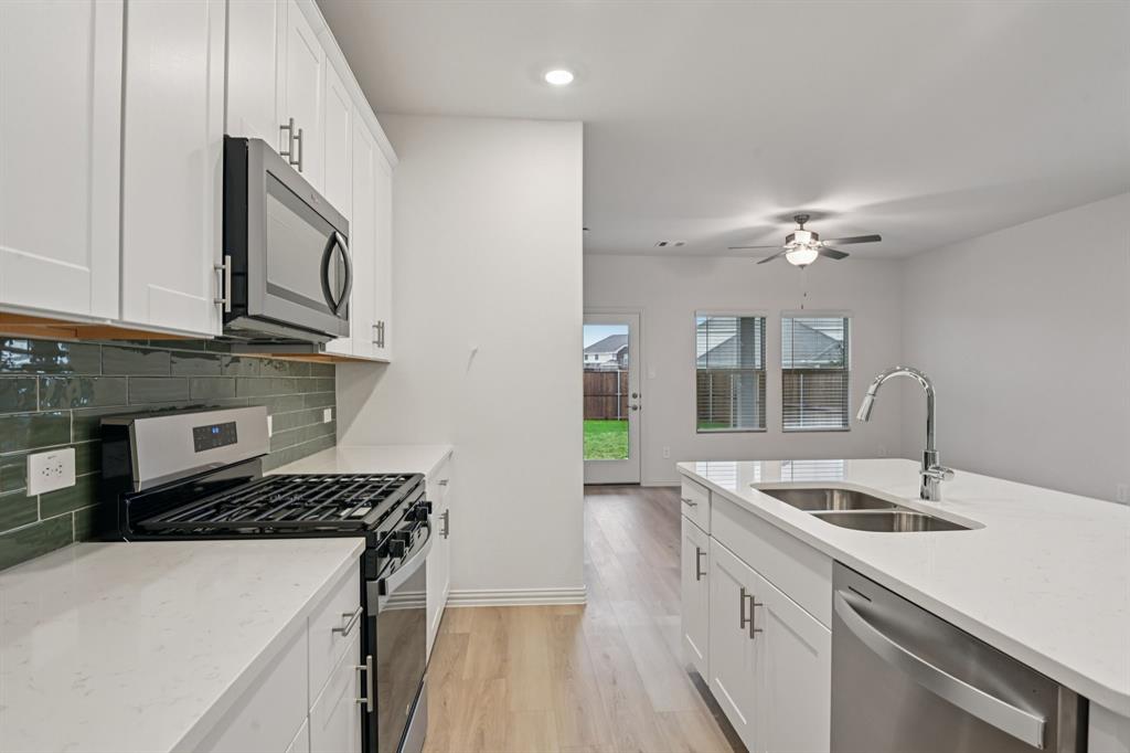 Lakehaven - Residential