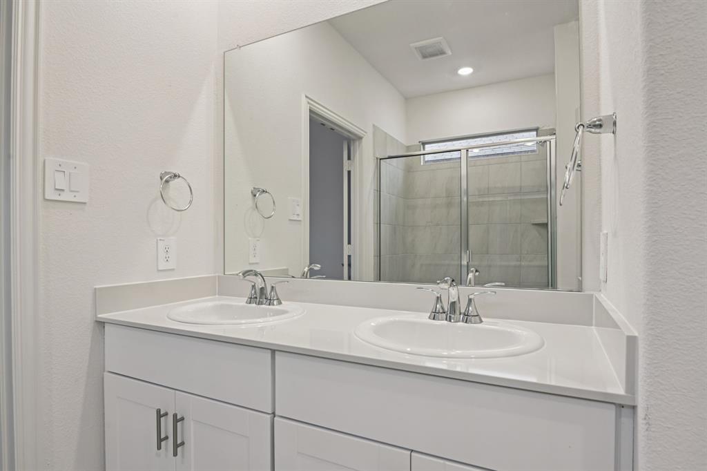Lakehaven - Residential