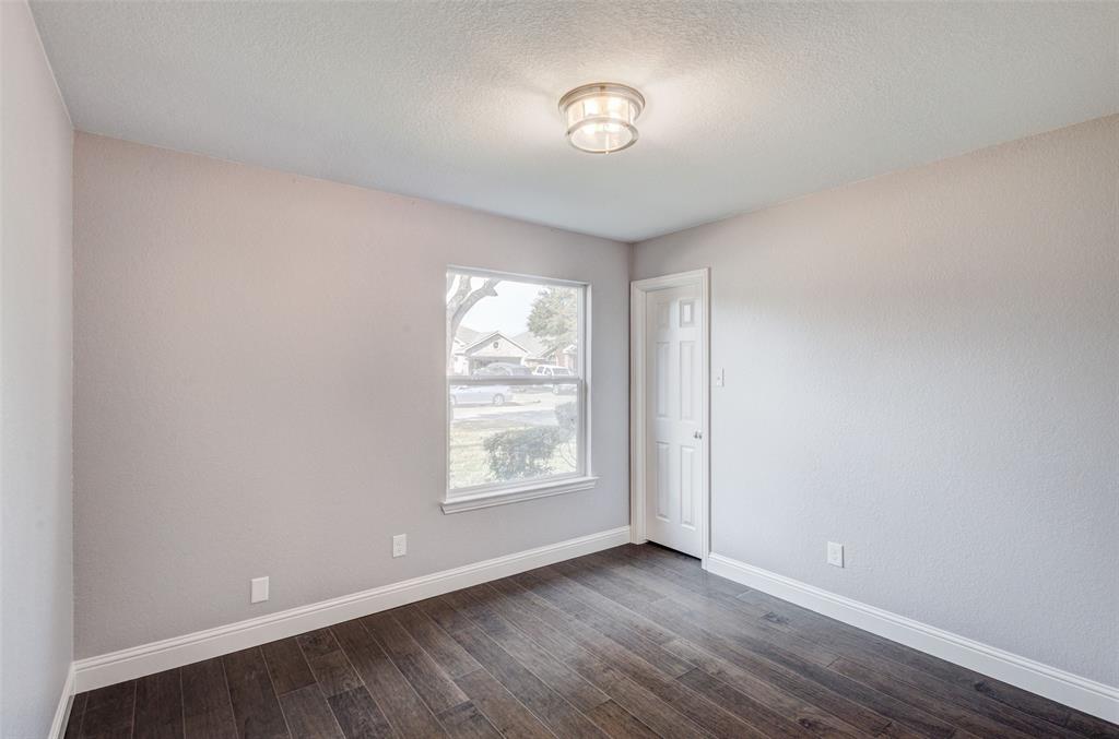 1105 Hillwood Drive