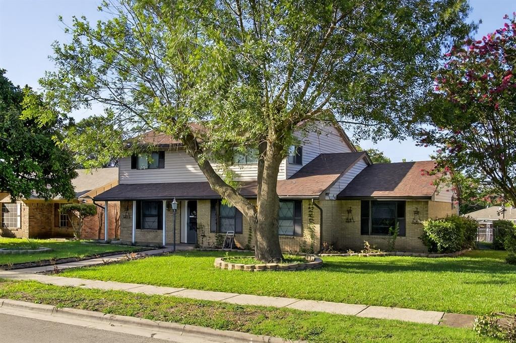 1210 Misty Glen Lane
