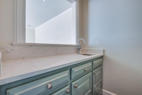 Tiny photo for 4031 University Boulevard, University Park, TX 75205 (MLS # 20971111)