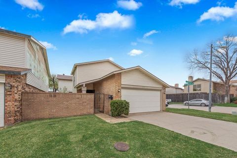 2643 Via Ventura Circle Carrollton TX 75006