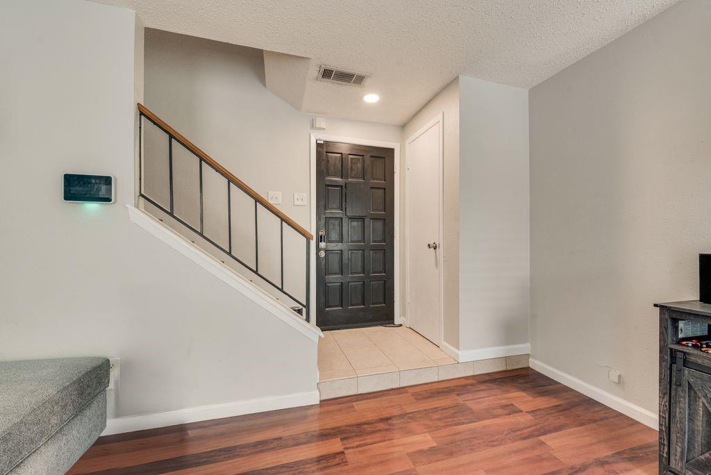 2643 Via Ventura Circle