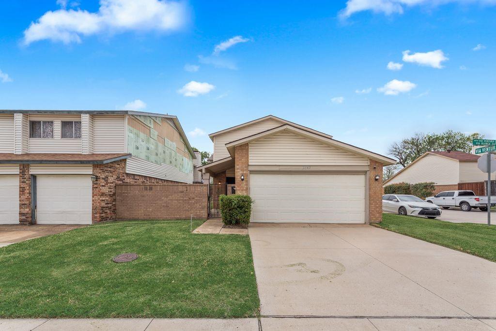 2643 Via Ventura Circle