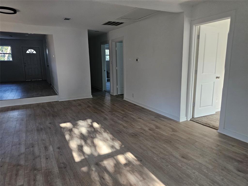 ELMDALE - Residential