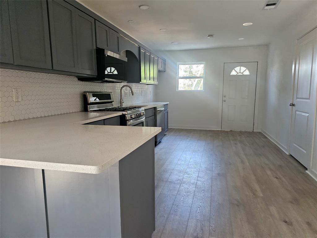 ELMDALE - Residential