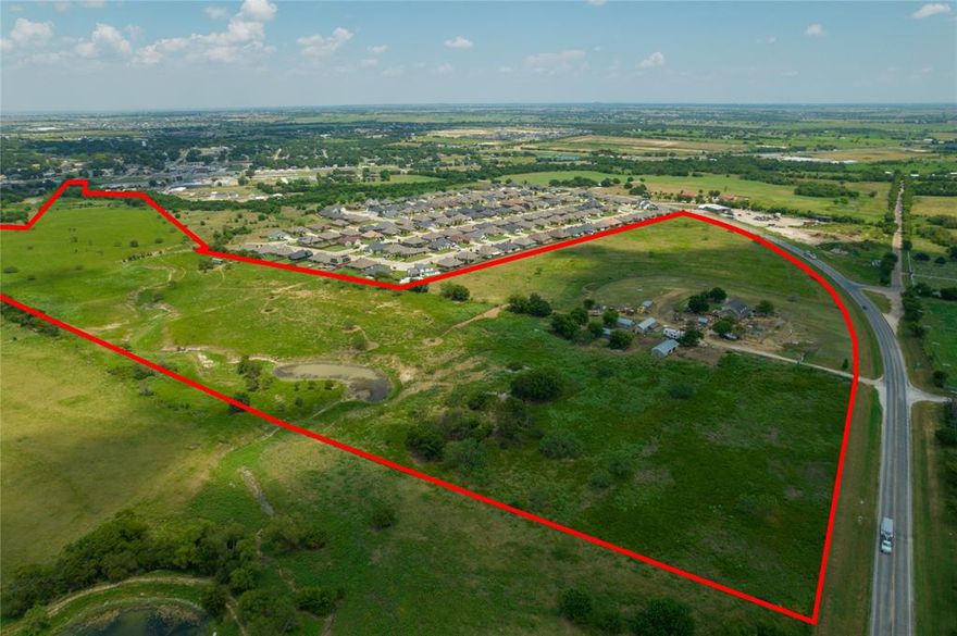 This is the one you have been waiting for in Godley isd. Home on 58 acres with plenty of room for your livestock or animals or with great potential for residential development . Great location on the edge of town. Spacious 2 story home with lots of great features with 5 bedrooms and 2.5 baths. Several outbuildings for animals too. Call today to schedule an appointment to see this wonderful property .
There are two addresses that are included in this listing   9501 and 9599  FM 2331