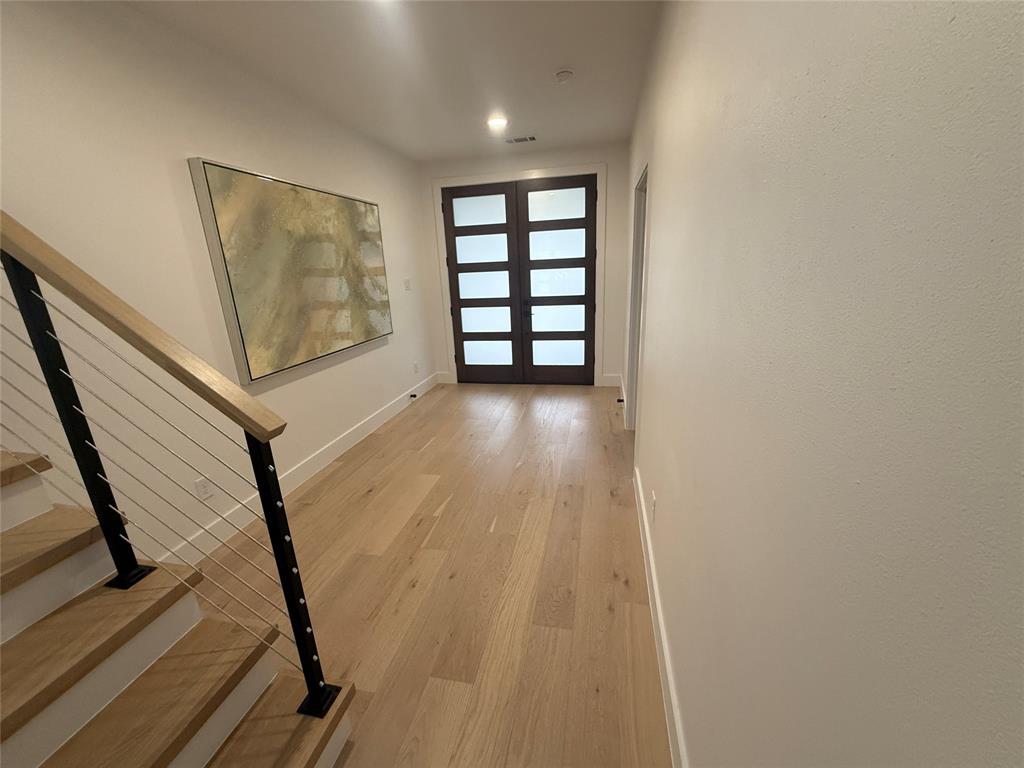 Mount Auburn - Residential