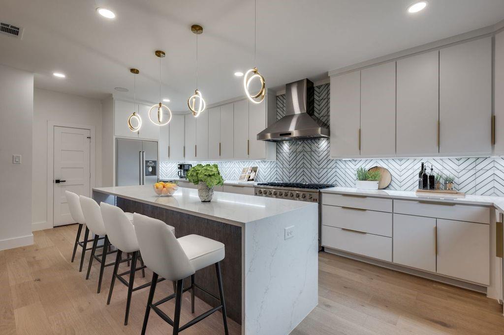 Mount Auburn - Residential