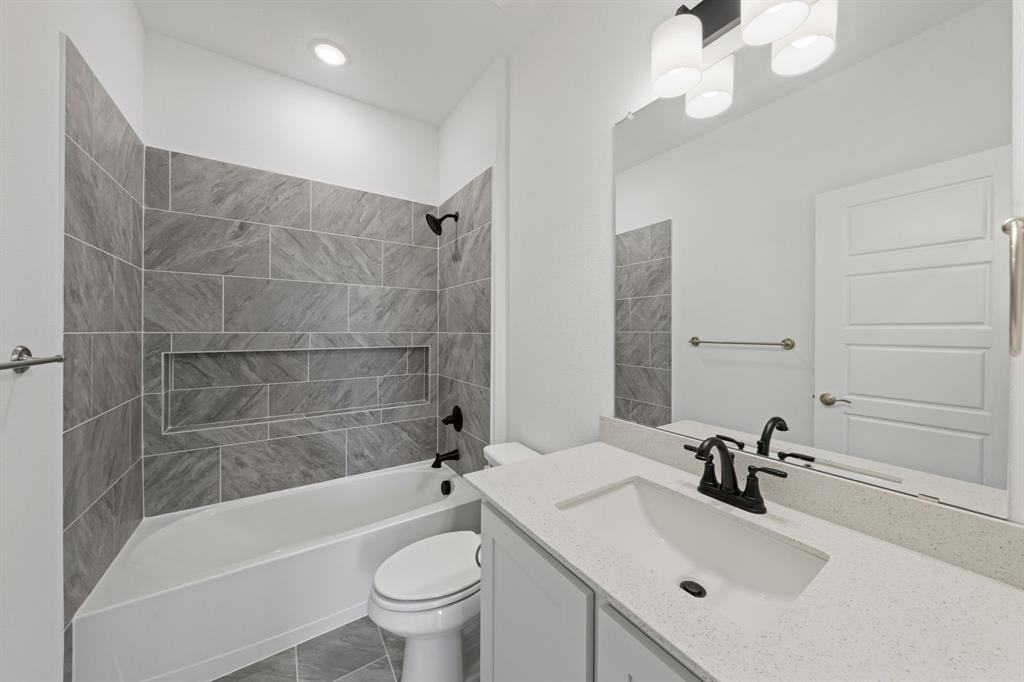 1940 Nightfall Drive