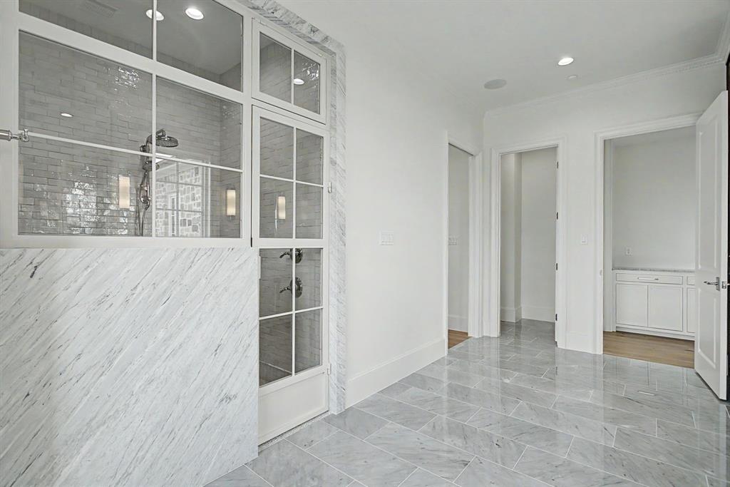 La Madera - Residential