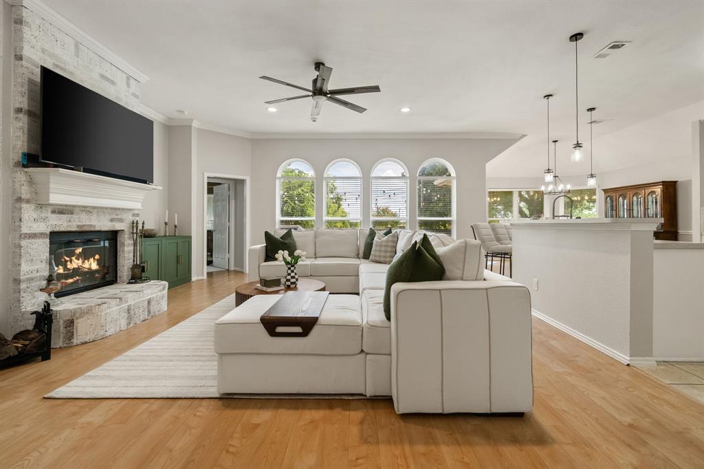 301 Carriage Lane