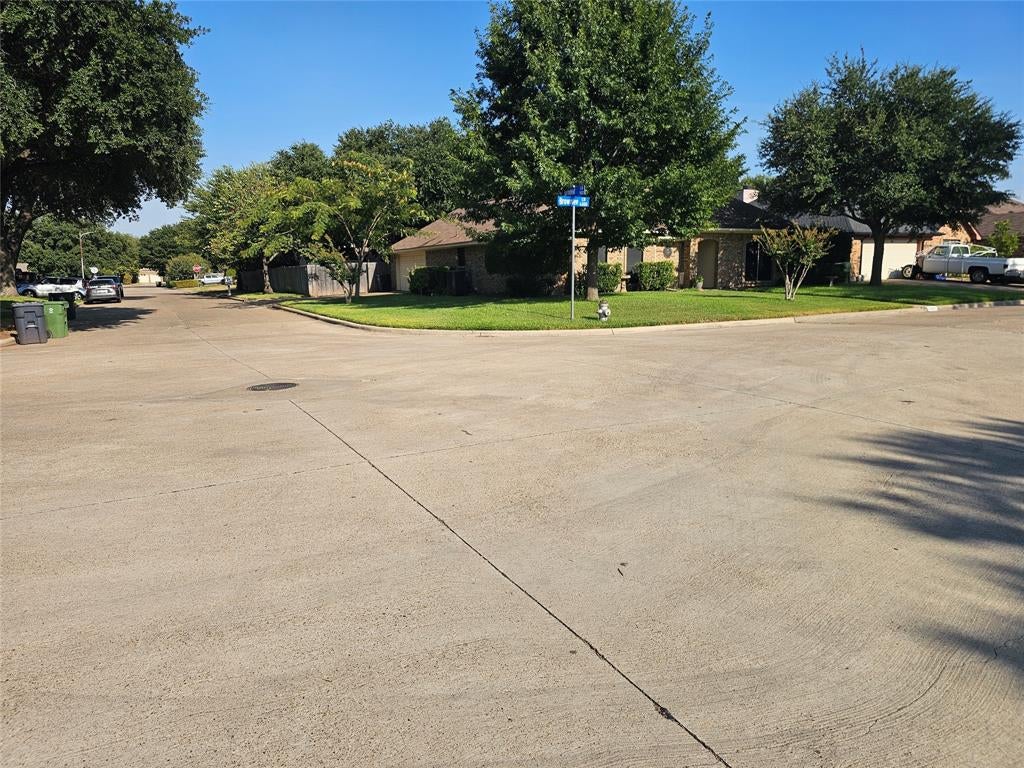 6300 Brownlee Lane