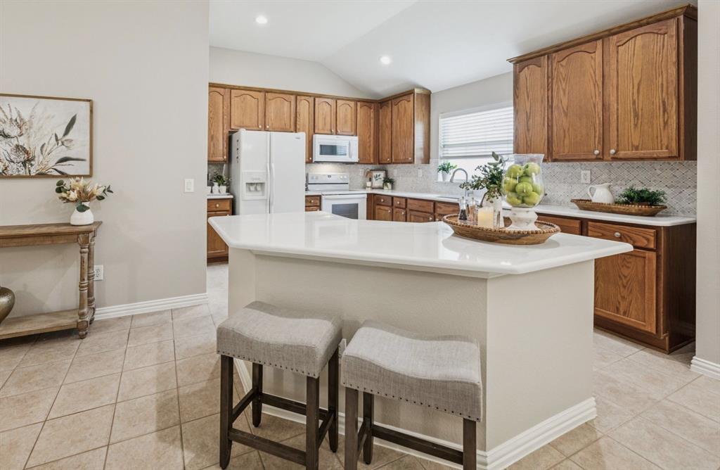 9705 Applewood Trail