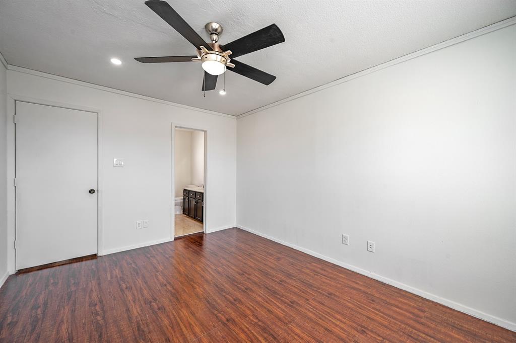 Woodlake Fourplex - Residential