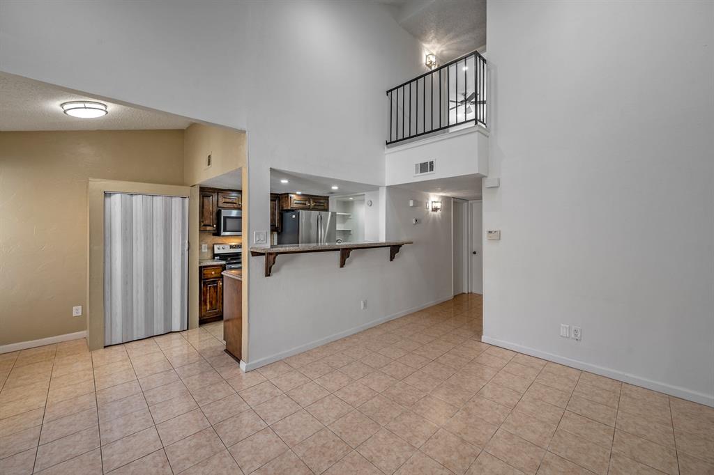 Woodlake Fourplex - Residential