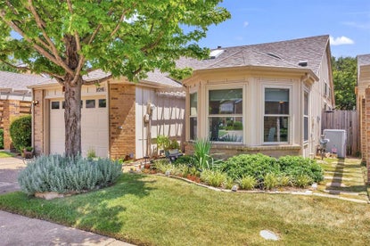 4246 Rosser Sq – Investment Home