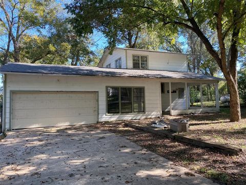 A home in Wills Point