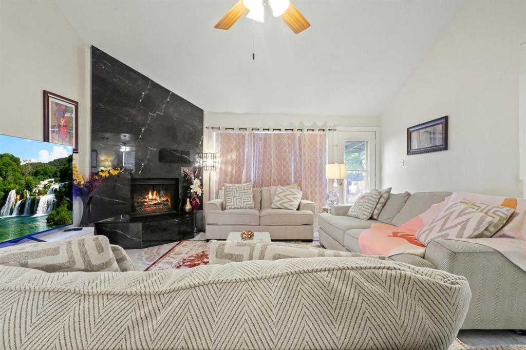 1117 Colmar Drive