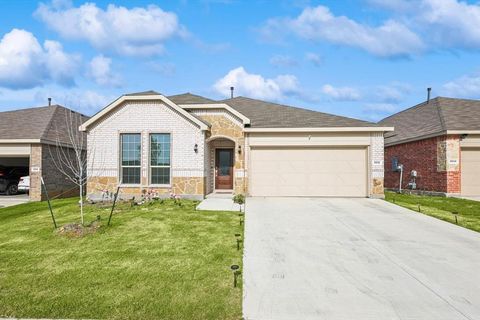 Photo of 3512 Chasemoor Drive, Denton, TX 76207 (MLS # 21222361)