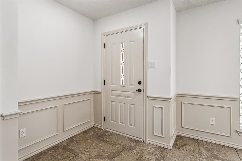 2526 Axminster Drive