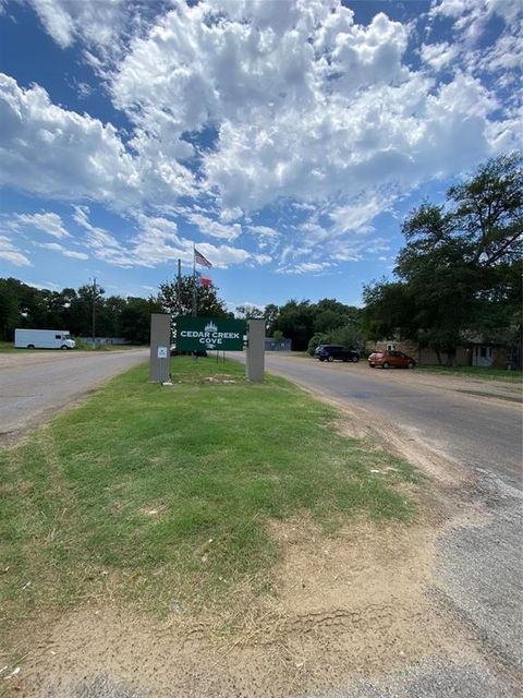 136 Buffalo Springs Road Mabank TX 75156