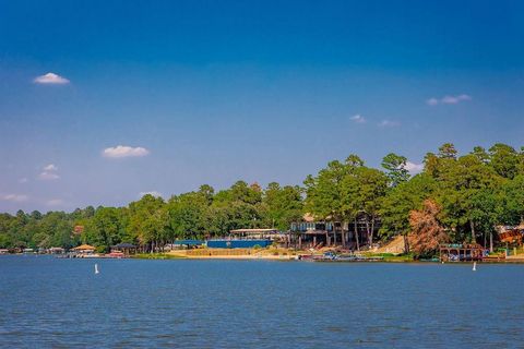 A home in Lindale