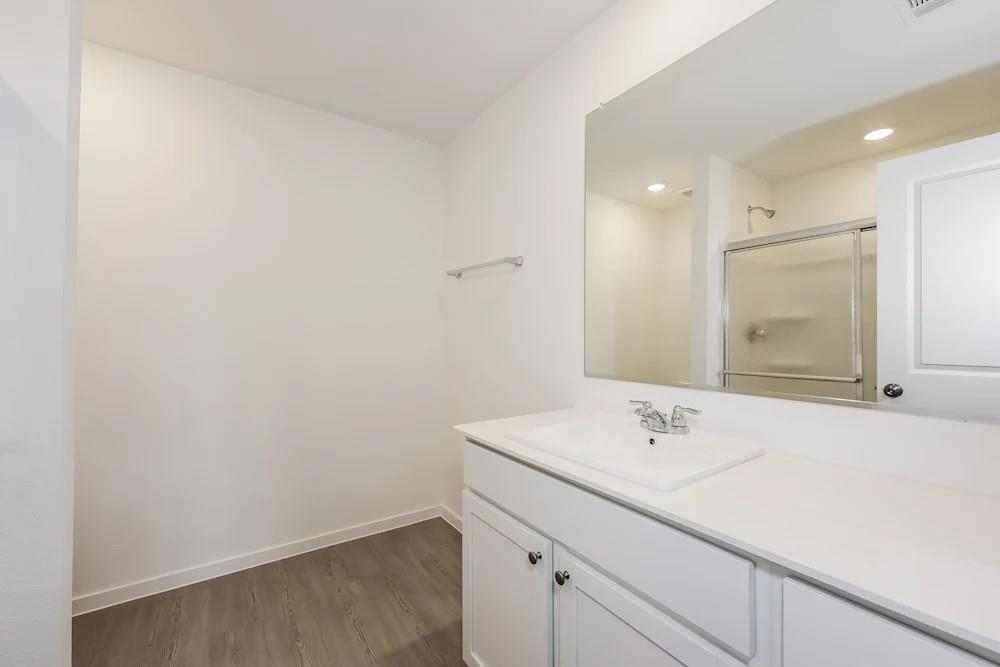 Eastland Ph 3b - Residential Lease