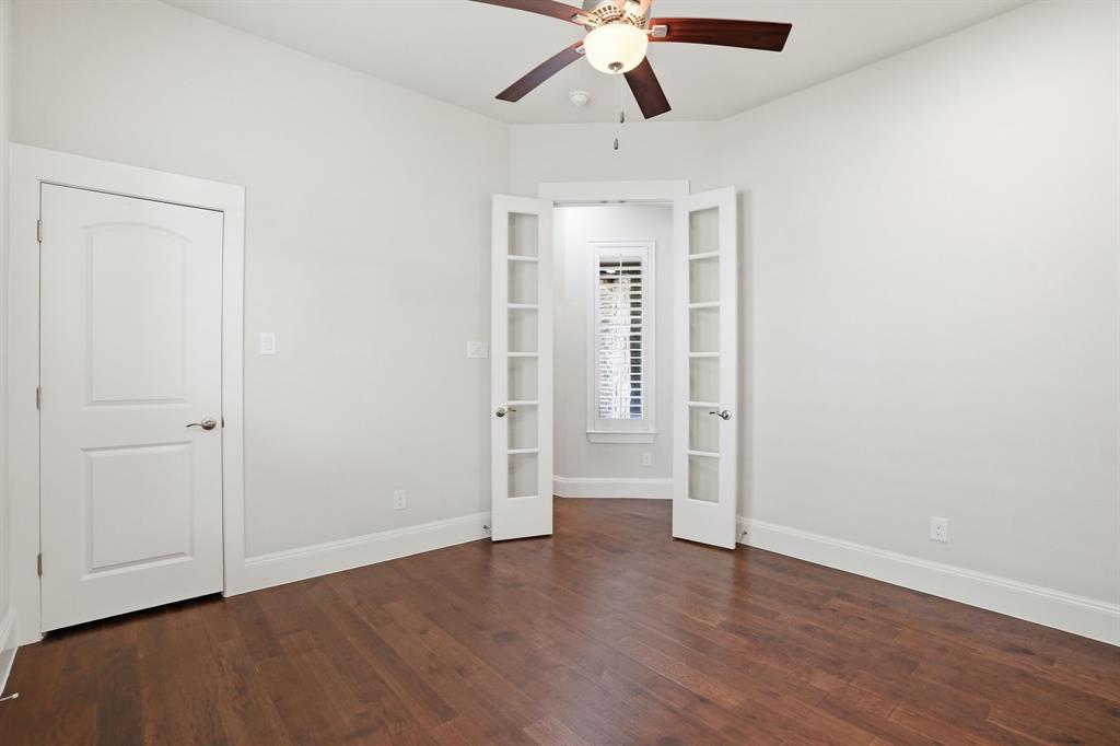 2908 Esplanade Boulevard 2908