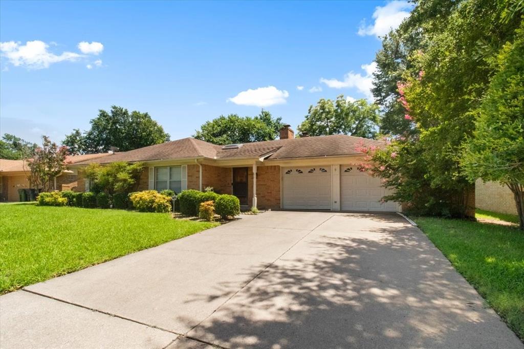 1506 Ridgeview Drive