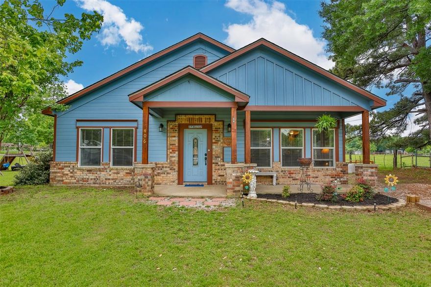 Welcome to 406 W Elm St. in Collinsville. A beautifully maintained 5 bedroom home that offers space, comfort, and small-town charm all in one.
This inviting property sits in a quiet, established neighborhood and gives you the feeling of country living while still being right in town. The large  backyard is perfect for relaxing evenings, entertaining guests, or giving pets and kids room to play. A versatile XL portable building adds even more value and can easily be used for storage, a home gym, workshop, or your own private retreat.
Inside, you’ll find a well cared-for home that truly shows pride of ownership. With five bedrooms, there is plenty of space for family, guests, or even a home office setup. The layout is functional, comfortable, and ready for everyday living.
Location is key, and this home delivers. It is conveniently located near local schools, parks, and everyday amenities, making daily routines simple and stress free. Commuters will appreciate the quick and easy access to U.S. Highway 377 and U.S. Highway 82, providing smooth travel to nearby towns and cities.
This home stands out as a great value in today’s market. With its size, condition, location, and added shop space, it offers more for your money compared to similar homes. Whether you’re looking for room to grow, a place to settle in, or a smart investment, this property checks all the boxes.
Don’t miss your chance to own a spacious, well-kept home in the heart of Collinsville, where comfort meets convenience at a price that makes sense.
